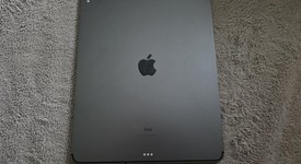 Good
													Apple iPad Pro 12.9" 3rd Gen 2018 - Unlocked, Gray, 256 GB, A2014, photo 4 of 9