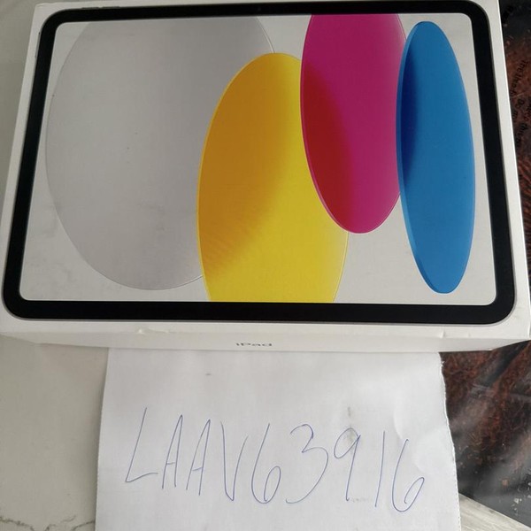 Apple iPad 11th Gen - AT&T, Silver, 128 GB, A3355