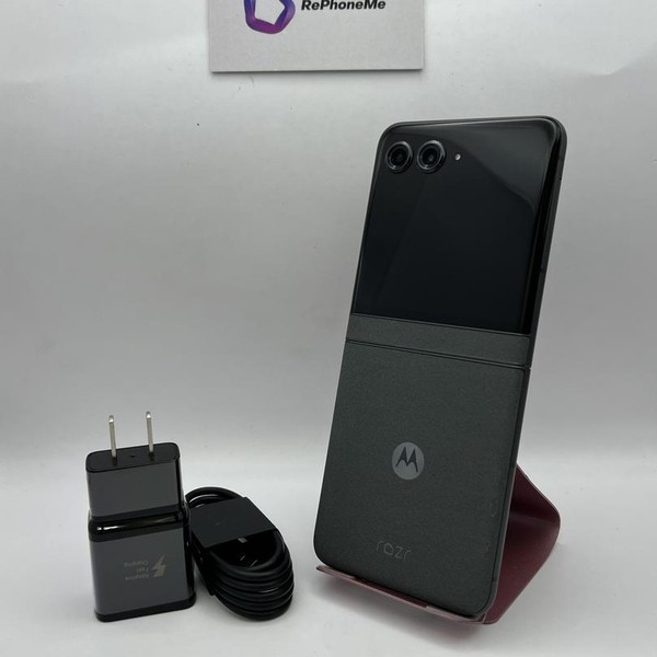Motorola Razr (2024) - Unlocked, 256 GB, Gray, 8 GB