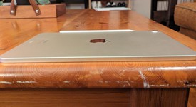 Mint
													Apple iPad Air 5th Gen - Wi-Fi, Starlight, 64 GB, A2588, photo 5 of 12