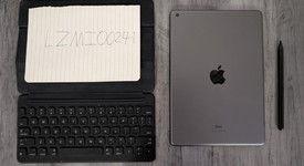 Good
													Apple iPad 9th Gen - Wi-Fi, Gray, 64 GB, A2602, photo 1 of 3