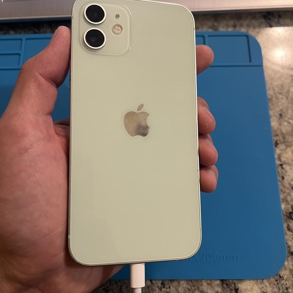 Apple iPhone 12 - Unlocked, 64 GB, Green, A2172