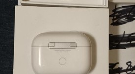 Used
													Apple AirPods Pro 2 - USB-C, photo 2 of 5