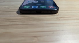 Mint
													Apple iPhone 15 - Unlocked, Black, 128 GB, A2846, photo 3 of 9