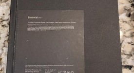 Good
													Essential PH-1 - Unlocked, Black, 128 GB, 4 GB, photo 4 of 19