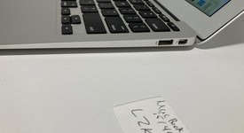 Good
													MacBook Air 2012 - 11" - Silver, 128 GB, 4 GB, photo 5 of 12