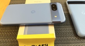 Mint
													Google Pixel 8a - Unlocked, Bay, 128 GB, 8 GB, GKV4X, Sub-6 5G, photo 3 of 21