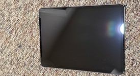 Mint
													Apple iPad Pro 11" 4th Gen 2022 - Unlocked, Gray, 128 GB, photo 2 of 18