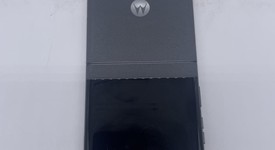 Good
													Motorola Razr (2024) - Unlocked, Gray, 256 GB, 8 GB, photo 4 of 10