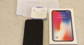 Mint
													Apple iPhone X - Verizon, Gray, 64 GB, A1865, photo 3 of 5