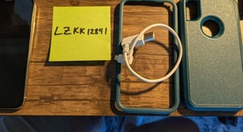 Good
													Apple iPhone X - Verizon, Silver, 64 GB, A1865, photo 3 of 3