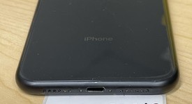 Fair
													Apple iPhone Xr - Unlocked, Black, 128 GB, A1984, photo 3 of 5