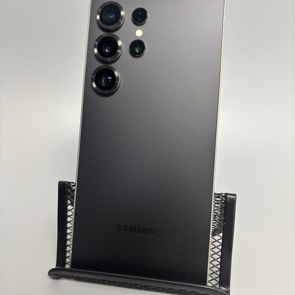 Samsung Galaxy S25 Ultra - Unlocked, Black, 256 GB, 12 GB, SM-S938U1