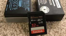 Good
													Panasonic Lumix G7 - Silver, photo 3 of 16