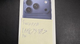 New
													Apple iPhone 17 Pro - Verizon, Deep Blue, 256 GB, A3256, photo 3 of 5