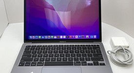 Good
													MacBook Air 2020 - 13" - Apple M1, Silver, 512 GB, 16 GB, photo 1 of 6