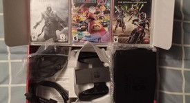 Mint
													Nintendo Switch - Red & Blue, 32 GB, photo 2 of 32