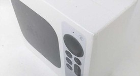 New
													Apple TV 4k 2nd Gen (2021) - 32 GB, photo 4 of 4