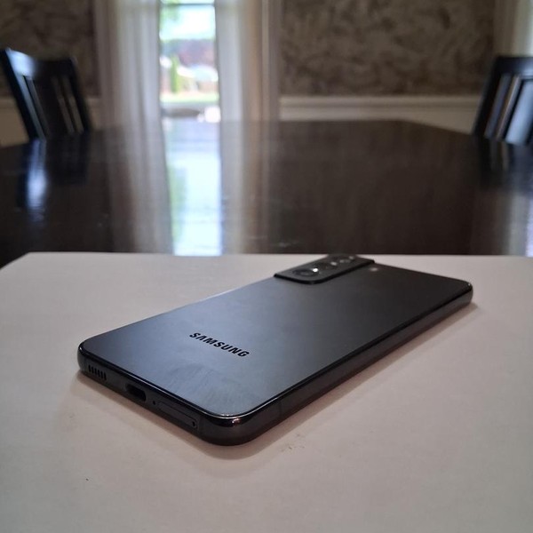 Samsung Galaxy S22 - AT&T, 128 GB, Black, 8 GB, SM-S901U