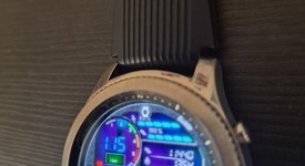 Mint
													Samsung Gear S3 - Black & Silver, Classic, photo 5 of 8