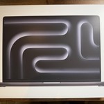 Mint MacBook Pro 2026 - 16 inch (M5) - 4 TB, Space Black, 128 GB, Apple M5 Max 18-core (40-core GPU), Standard Display