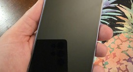 Mint
													Google Pixel 9a - Unlocked, Iris, 256 GB, 8 GB, photo 5 of 10