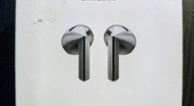 New
													Samsung Galaxy Buds3 - Silver, photo 1 of 4