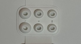 Used
													Apple AirPods Pro 2 - USB-C, photo 4 of 4