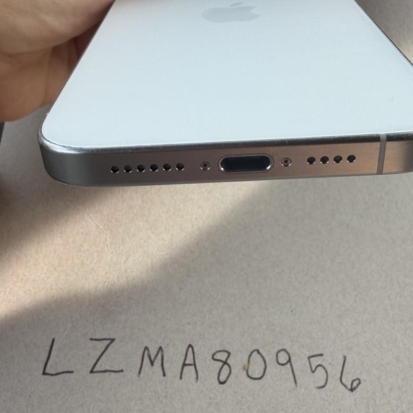 Apple iPhone 15 Pro Max - Unlocked, 256 GB, White, A2849