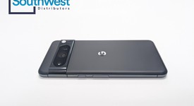 Good
													Google Pixel 8 Pro - Unlocked, Obsidian, 128 GB, 12 GB, GC3VE, Sub-6 5G, photo 4 of 10