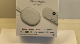 New
													Chromecast with Google TV (4K) - Snow, 4K, photo 2 of 3