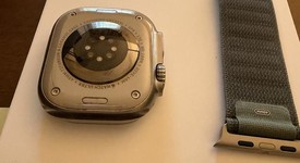 Good
													Apple Watch Ultra 49mm - Unlocked, Titanium, A2622, photo 3 of 5