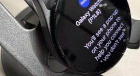 Good
													Samsung Galaxy Watch5 - Unlocked, Graphite, 40mm, photo 3 of 6