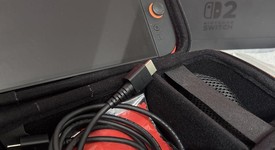Mint
													Nintendo Switch 2 - Red & Blue, Standard, photo 5 of 8