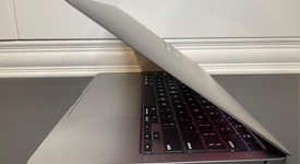 Mint
													MacBook Air 2020 - 13" - I5, Gray, 512 GB, 16 GB, photo 5 of 8