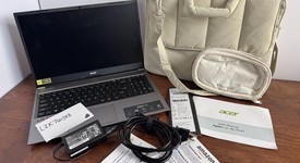 Mint
													Acer Aspire Laptop, photo 4 of 25