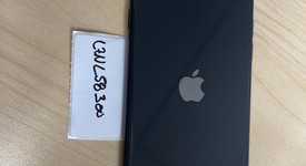 Good
													Apple iPhone SE 2nd Gen 2020 - Unlocked, Black, 128 GB, A2275, photo 2 of 5