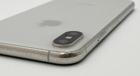 Fair
													Apple iPhone Xs - Unlocked, Silver, 256 GB, A1920, photo 4 of 8