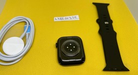 Mint
													Apple Watch Series 8 45mm - Midnight, A2771 - GPS, Aluminum, photo 2 of 5