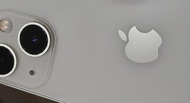 Good
													Apple iPhone 13 Mini - Unlocked, Starlight, 256 GB, A2481, photo 1 of 11