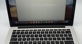 Fair
													MacBook Pro 2015 (Retina) - 13" - Silver, 1 TB, 16 GB, photo 1 of 25