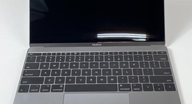 Good
													Macbook Retina 2017 - 12" - I7, Gray, 512 GB, 16 GB, photo 2 of 7