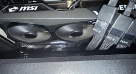Used
													MSI GeForce RTX 4090 - RTX-4090-GAMING-X-TRIO-24G, Gaming X Trio, photo 2 of 3