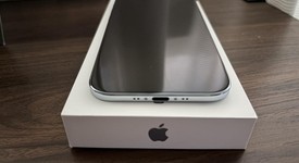 Mint
													Apple iPhone Air - Unlocked, Sky Blue, 512 GB, A3260, photo 2 of 9