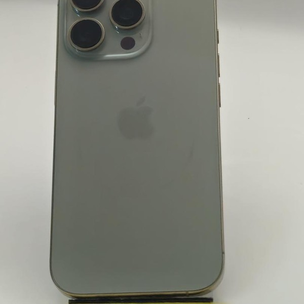 Apple iPhone 16 Pro - Unlocked, 256 GB, Natural, A3083