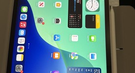 Mint
													Apple iPad Pro 11" 4th Gen 2022 - Wi-Fi, Silver, 128 GB, photo 1 of 8