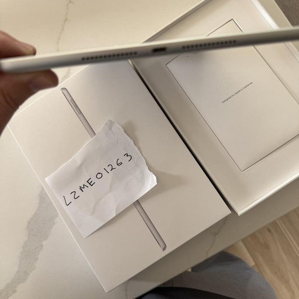 Apple iPad 9th Gen - Wi-Fi, 64 GB, Silver, A2602