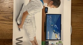 New
													Wii Fit U, Wii Balance Board (White) & Fit Meter Bundle for Nintendo Wii U, photo 2 of 4