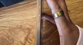 Mint
													Apple iPhone 16 Pro - Verizon, Desert, 128 GB, A3083, photo 5 of 8