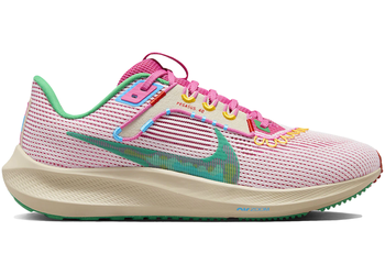 Nike Air Zoom Pegasus 40 Familia for sale